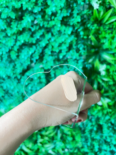 Acrílico para aplicar productos