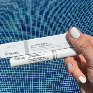 Suero de pestañas y cejas