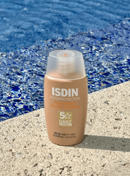 Fusion Water MAGIC Medium SPF 50