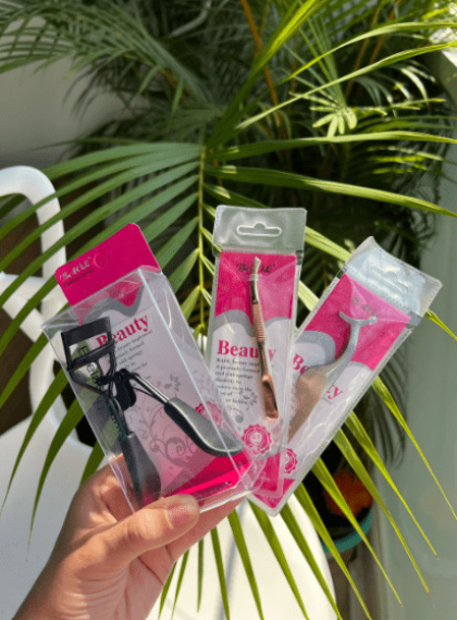 Pinza de pestañas y cejas