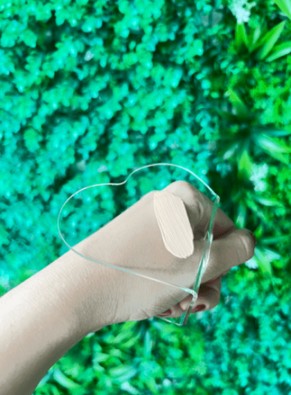 Acrílico para aplicar productos