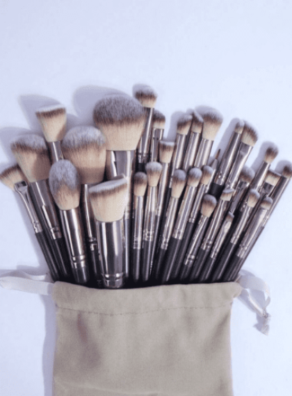 Set de Brochas (30pcs) con estuche